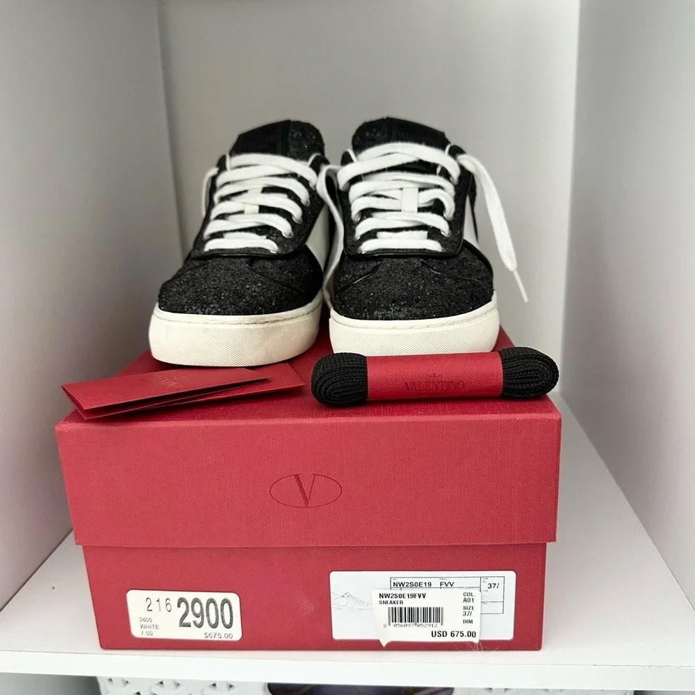 EUC Valentino Garavani Glitter Rockstud Lace Up Sneakers BLACK 37.5 FLY CREW - Picture 3 of 13